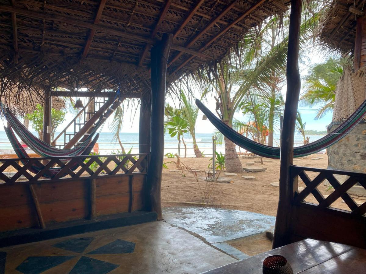 Hotel Watermusic Baie d'Arugam Extérieur photo