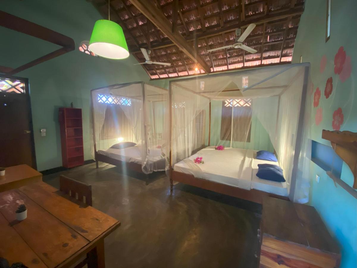 Hotel Watermusic Baie d'Arugam Extérieur photo