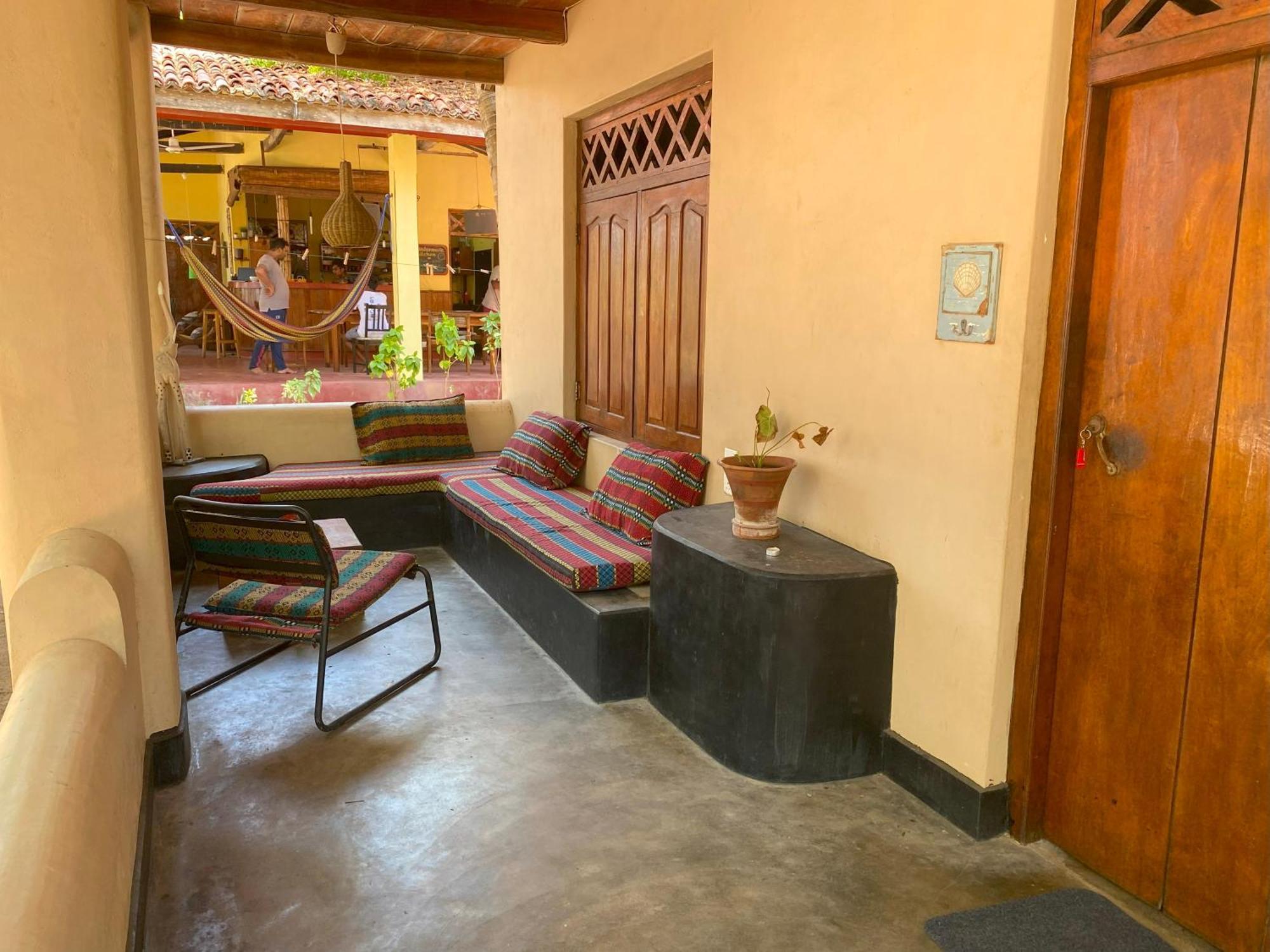 Hotel Watermusic Baie d'Arugam Extérieur photo
